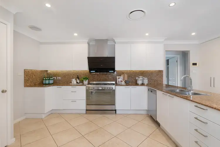 Fifth view of Homely house listing, 2 Karen Road, St Ives NSW 2075