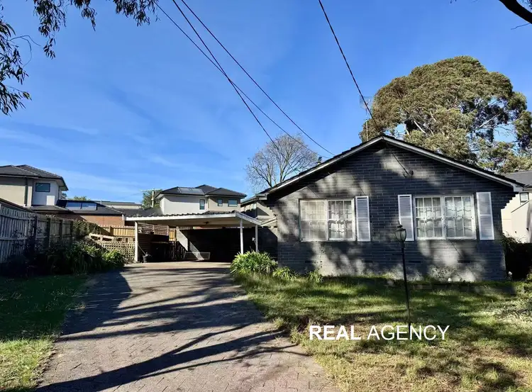 4 Merton Close, Mount Waverley VIC 3149