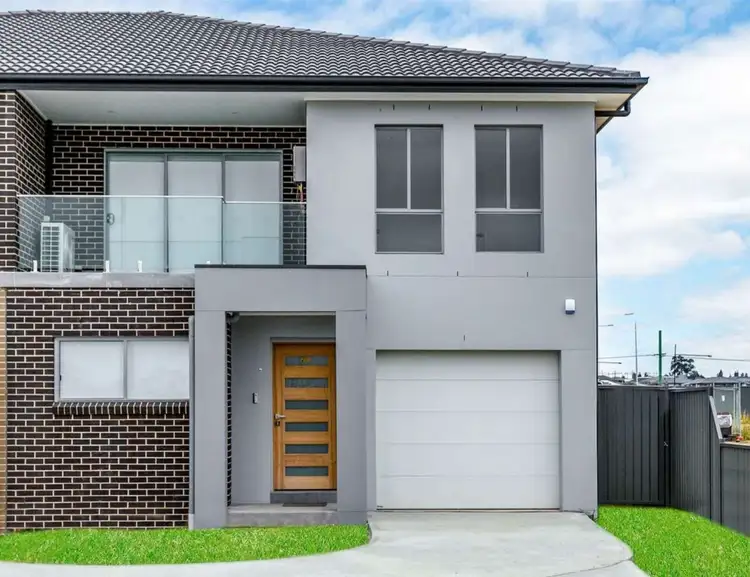 4/14 Dhaka Circuit, Schofields NSW 2762