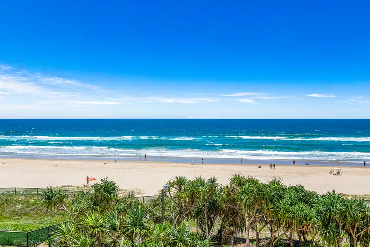 4E/4 Old Burleigh Road, Surfers Paradise QLD 4217