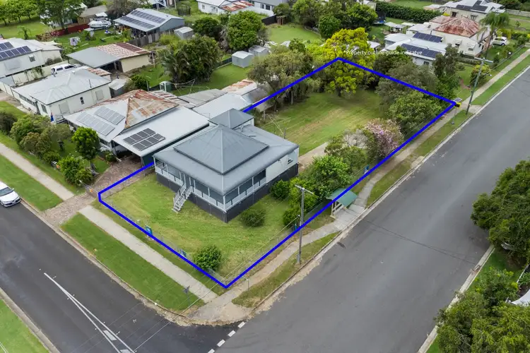 20 Woodford Street, One Mile QLD 4305
