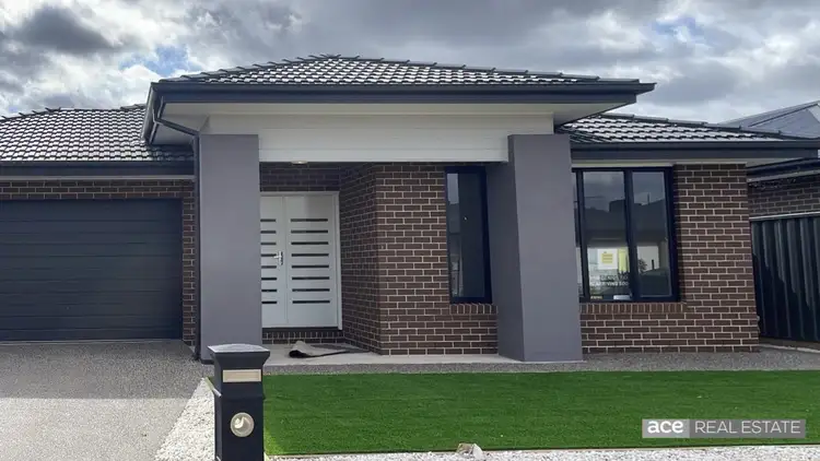 Main view of Homely house listing, 81 Castlecrag Way, Strathtulloh VIC 3338