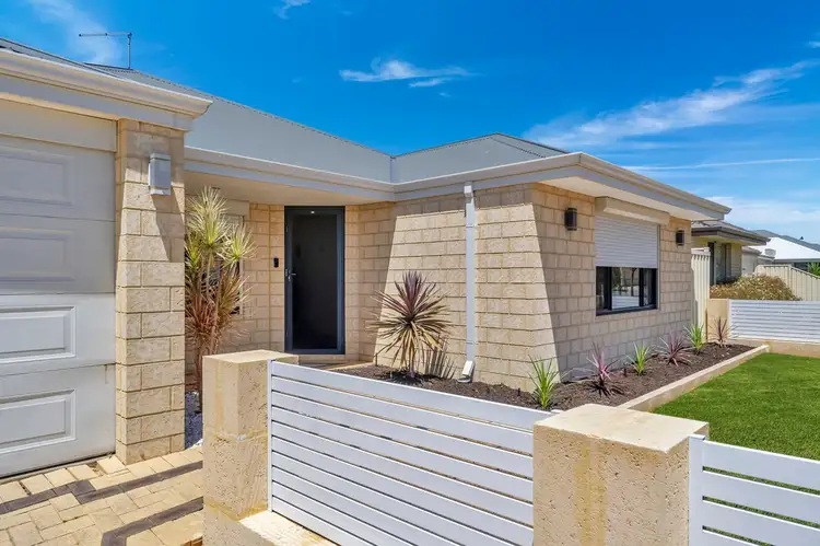 Sixth view of Homely house listing, 10 Badgerup Avenue, Lakelands WA 6180