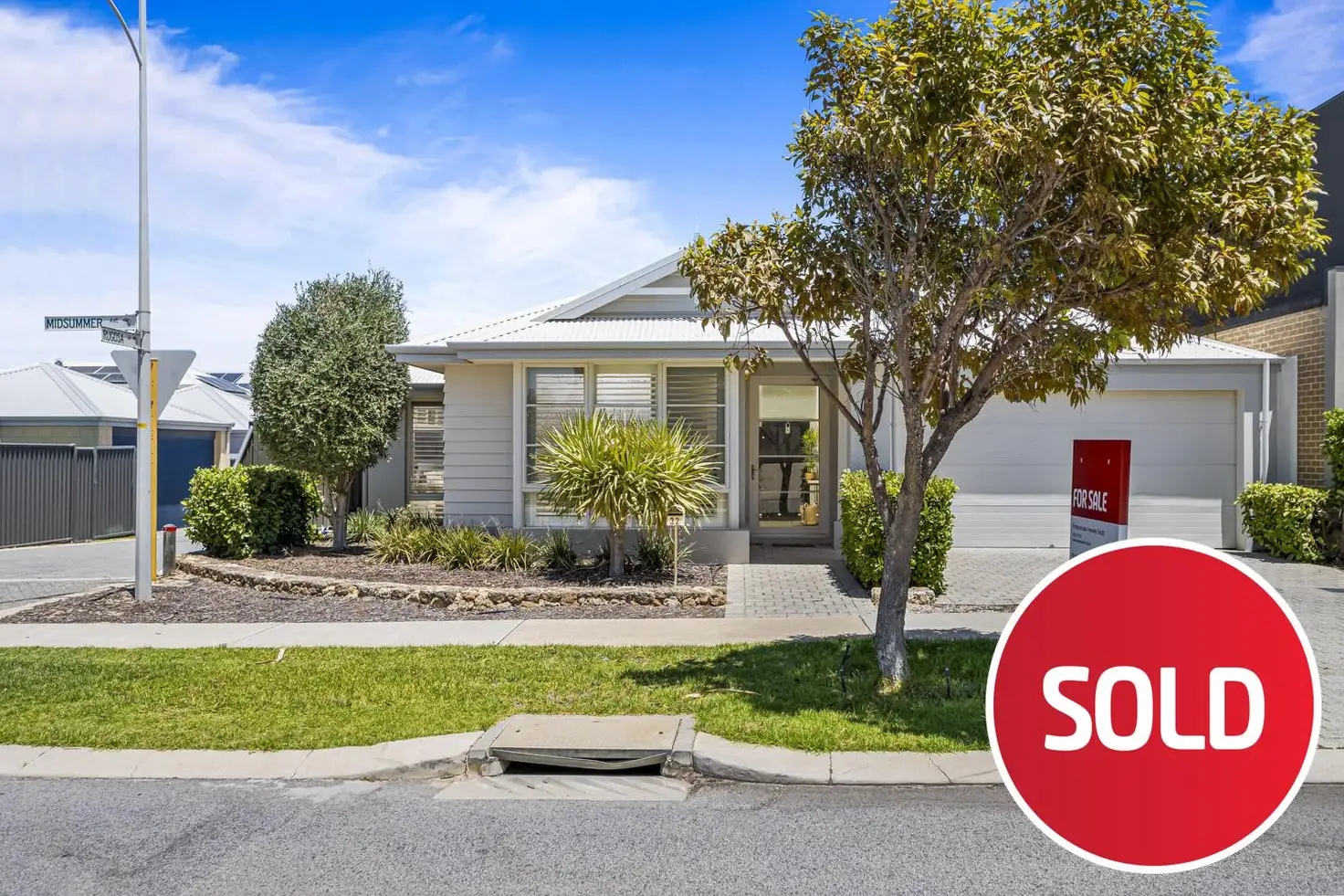 Main view of Homely house listing, 32 Midsummer Avenue, Jindalee WA 6036