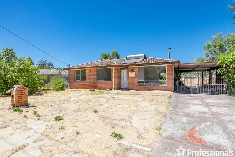 Second view of Homely house listing, 41 Delamere Way, Camillo WA 6111