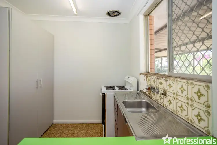 Fifth view of Homely house listing, 41 Delamere Way, Camillo WA 6111