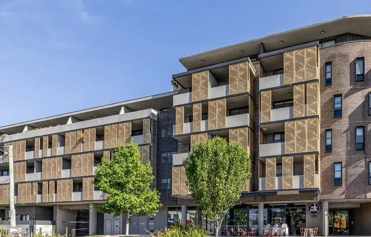 2.16/370 New Canterbury Rd