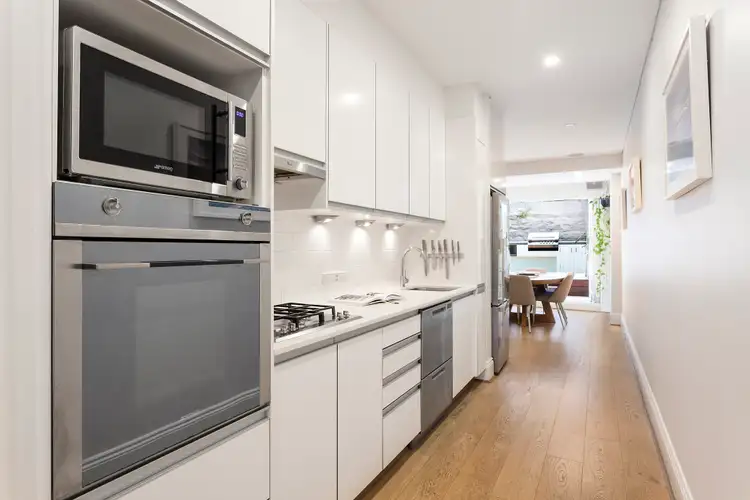 Fifth view of Homely apartment listing, 2/1A Moore Street, Bondi NSW 2026