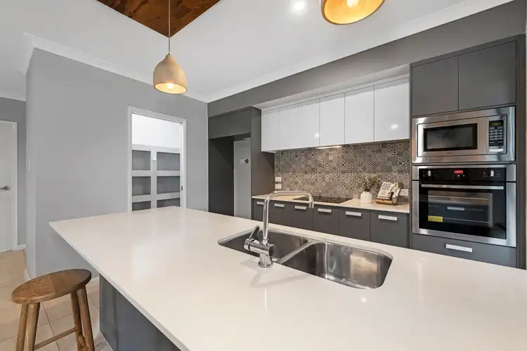 Sixth view of Homely house listing, 2 Magnolia Court, Innes Park QLD 4670