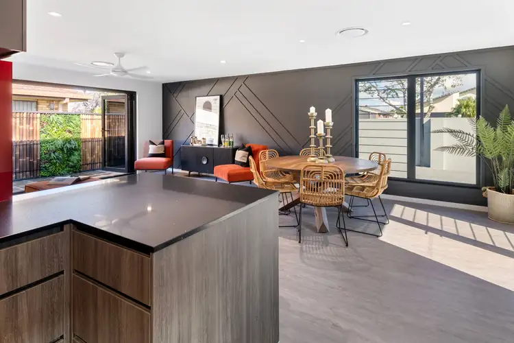 Fifth view of Homely semi-detached listing, 1/395 Bayview Street, Hollywell QLD 4216