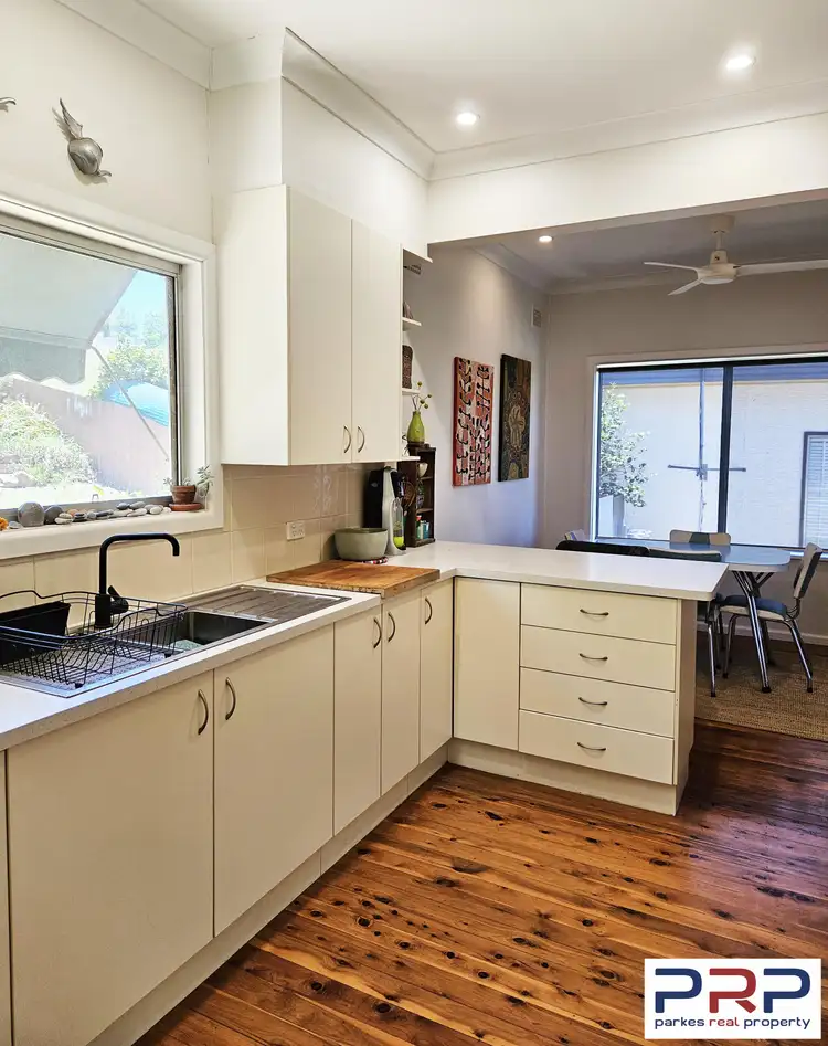 Sixth view of Homely house listing, 8 Panorama Crescent, Parkes NSW 2870