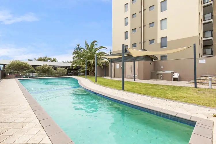 10 Wellington Street