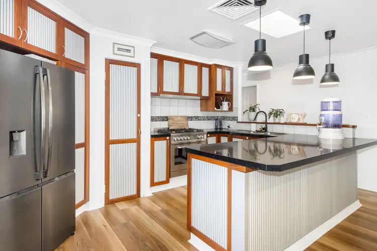 Fourth view of Homely house listing, 1 Pipit Court, Broadwater WA 6280