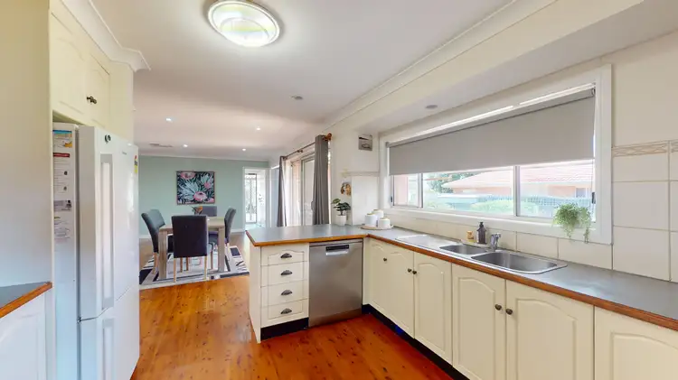 Fifth view of Homely house listing, 75 Websdale Drive, Dubbo NSW 2830