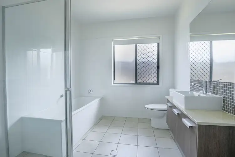 Fifth view of Homely house listing, 5 Isla Court, New Auckland QLD 4680