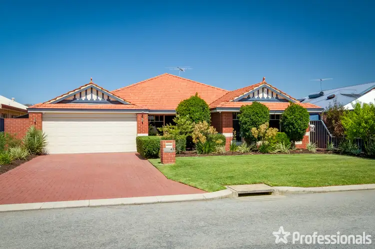 43 Pensacola Avenue, Caversham WA 6055