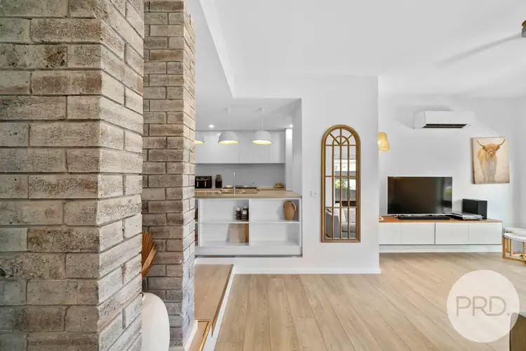 Second view of Homely house listing, 3 Falcon Place, Kooringal NSW 2650