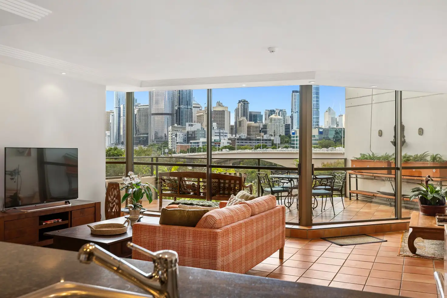 Main view of Homely apartment listing, 7/26 Lower River Terrace, South Brisbane QLD 4101