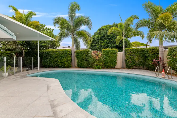 110 Oceanic Drive, Mermaid Waters QLD 4218
