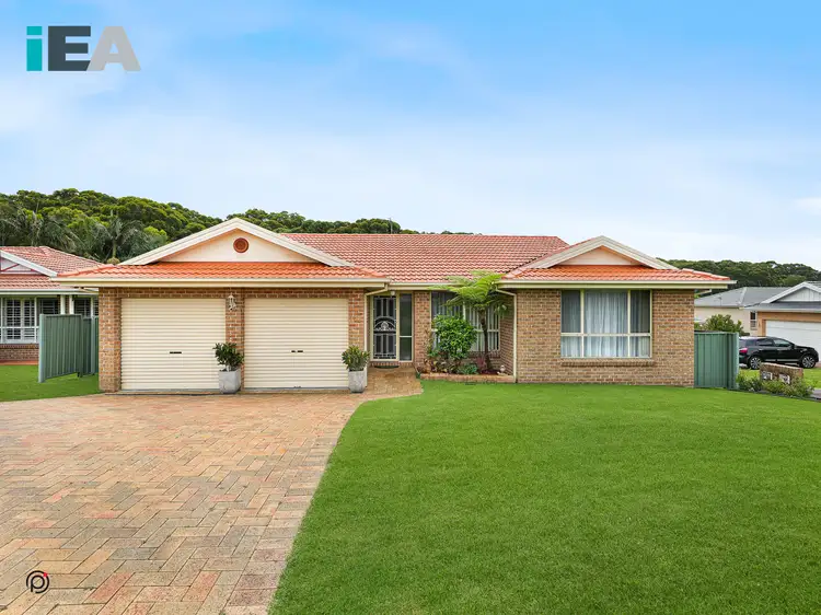 Second view of Homely house listing, 37A The Circuit, Shellharbour NSW 2529