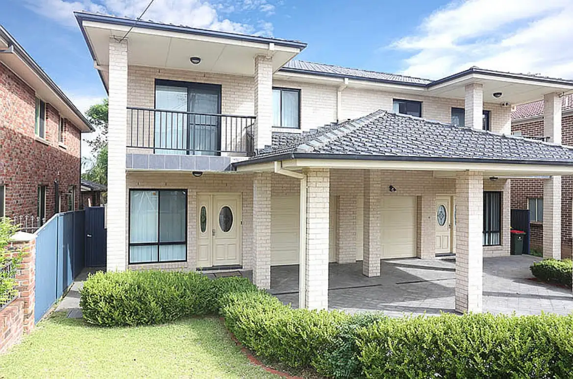 Main view of Homely semi-detached listing, 1/52 David Avenue, North Ryde NSW 2113
