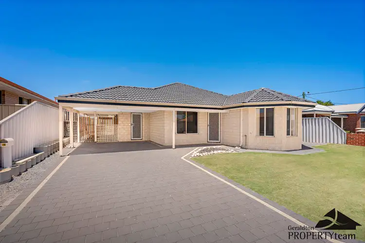 24 Broadbank Lane, Beachlands WA 6530