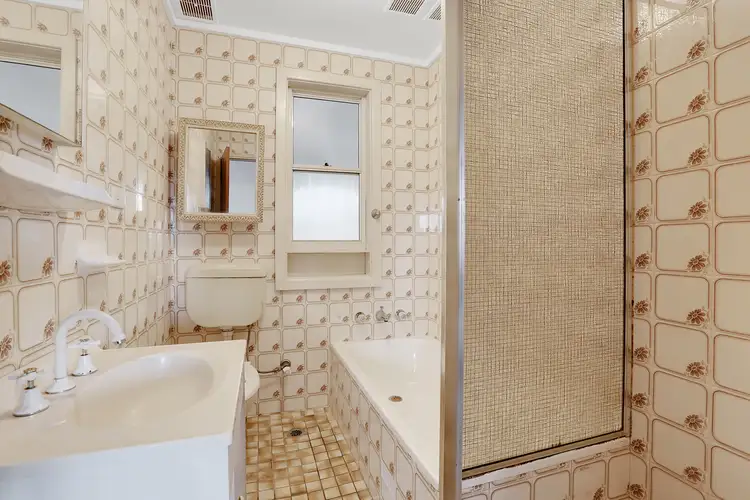 Fifth view of Homely house listing, 626 Northcliffe Drive, Berkeley NSW 2506