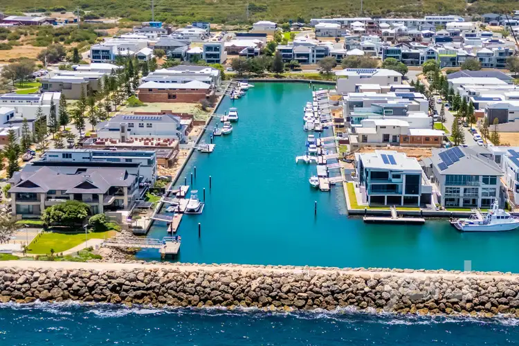 Fifth view of Homely house listing, 67 Caledonia Loop, North Coogee WA 6163