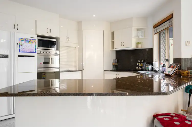 Fourth view of Homely house listing, 39 Ingles Circuit, Arundel QLD 4214