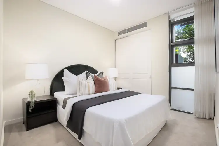 Fourth view of Homely house listing, 2/19 Turramurra Avenue, Turramurra NSW 2074