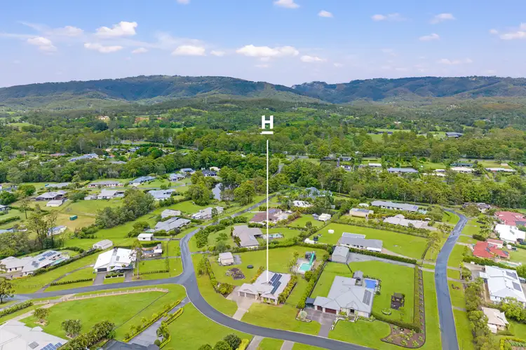18 Ginger Rogers Road, Maudsland QLD 4210