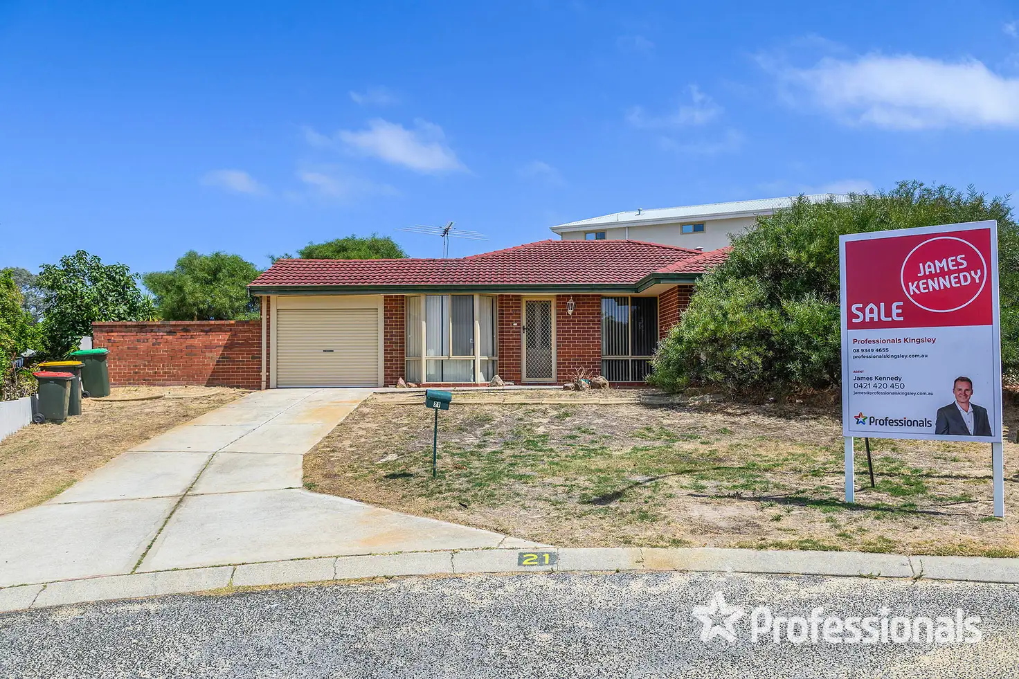 Main view of Homely house listing, 21 Ellis Grove, Woodvale WA 6026