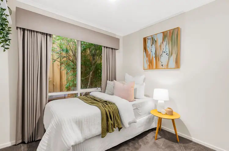 Fifth view of Homely house listing, 10 Barron Way, Yallambie VIC 3085