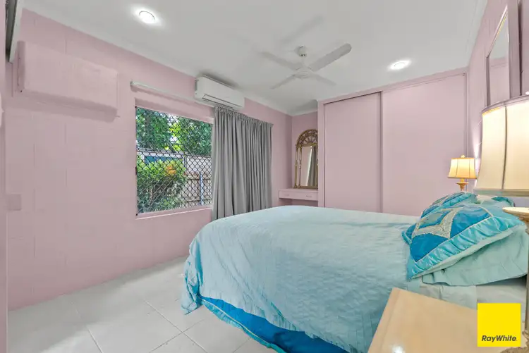 Seventh view of Homely villa listing, 2/20 Ireland Crescent, Whitfield QLD 4870