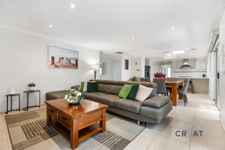 8 Pilotbird Way, Tarneit VIC 3029
