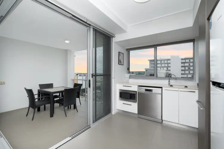 Second view of Homely unit listing, 23/3 Kingsway Place, Townsville City QLD 4810