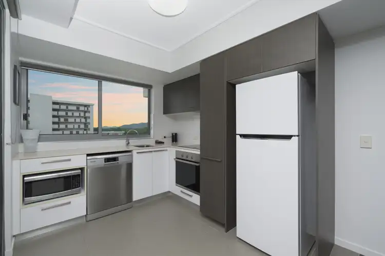 Fourth view of Homely unit listing, 23/3 Kingsway Place, Townsville City QLD 4810