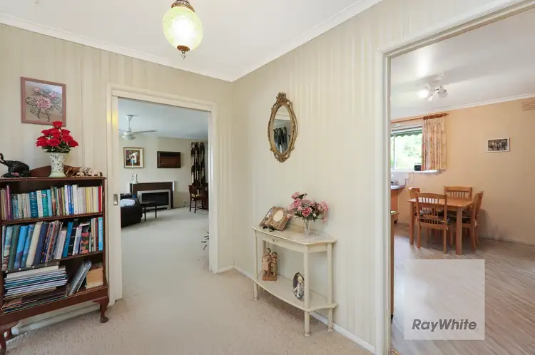 Third view of Homely house listing, 5 Elvin Close, Gladstone Park VIC 3043