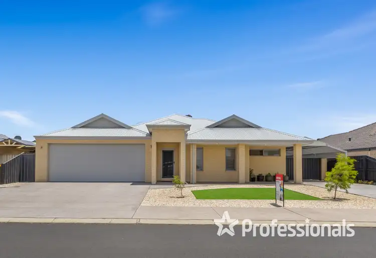 176 Braidwood Drive, Australind WA 6233