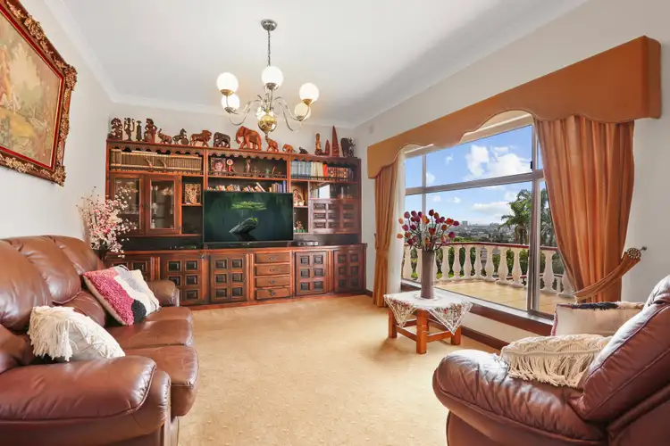 Fifth view of Homely house listing, 8 Lutana Place, Coniston NSW 2500