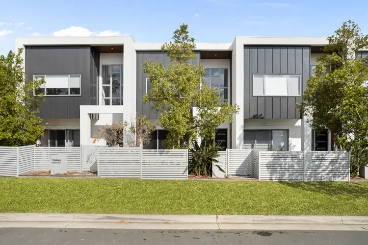 3 Gatina Crescent