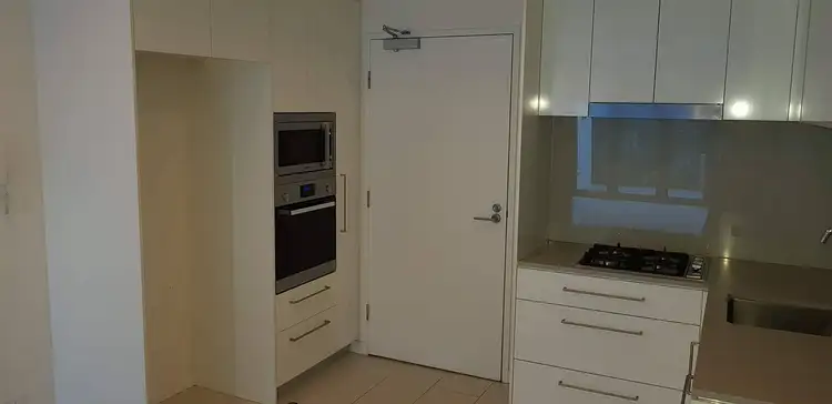 Sixth view of Homely studio listing, 1001/16 Hamilton Place, Bowen Hills QLD 4006