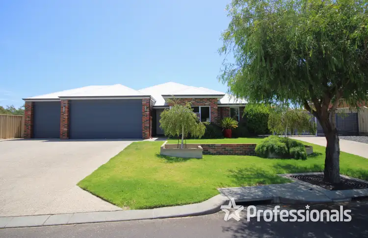 4 Cygnet Court, Millbridge WA 6232