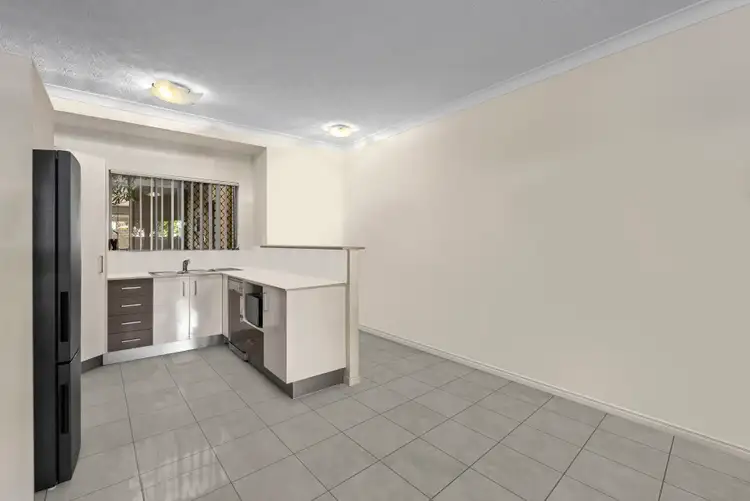 Sixth view of Homely apartment listing, 2/87 Beaudesert Road, Moorooka QLD 4105