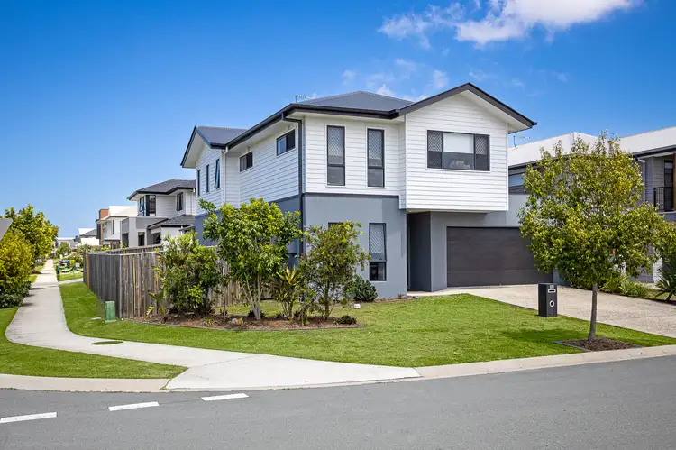 32 Apollo Street, Newport QLD 4020