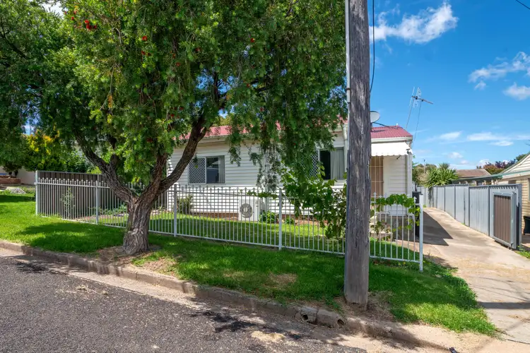 6 Moresby Street, Orange NSW 2800