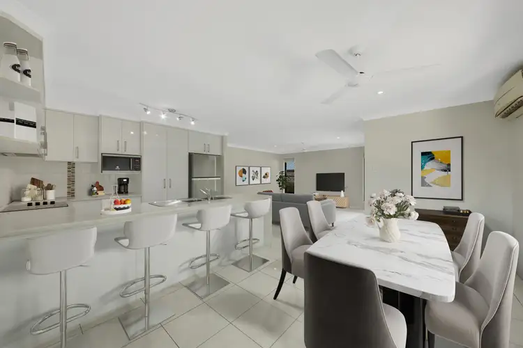 1/8 Beaver Avenue, South Gladstone QLD 4680