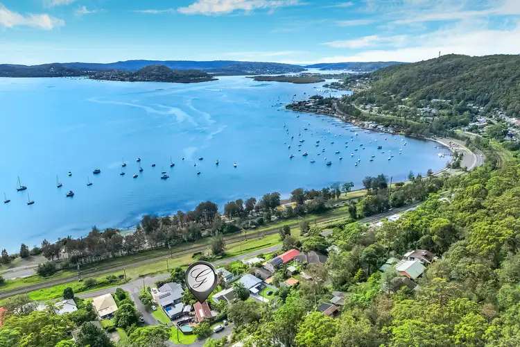 3 Thomas Street, Tascott NSW 2250