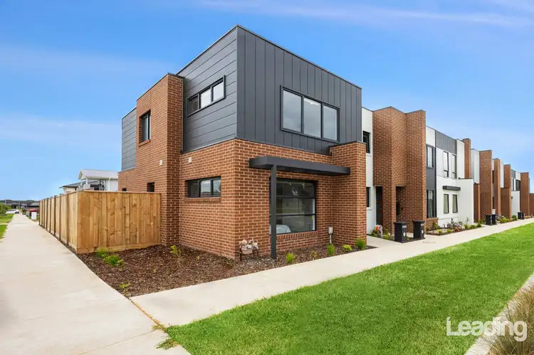 1 Matt Walk, Sunbury VIC 3429