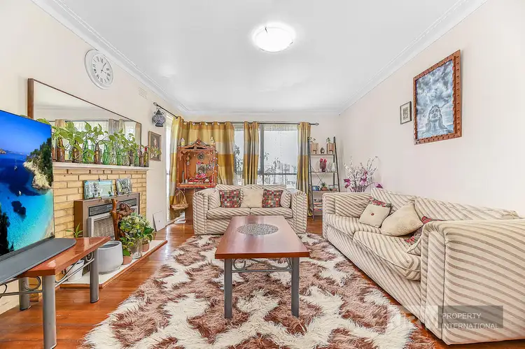 Third view of Homely unit listing, 1/7 Doynton Parade, Mount Waverley VIC 3149
